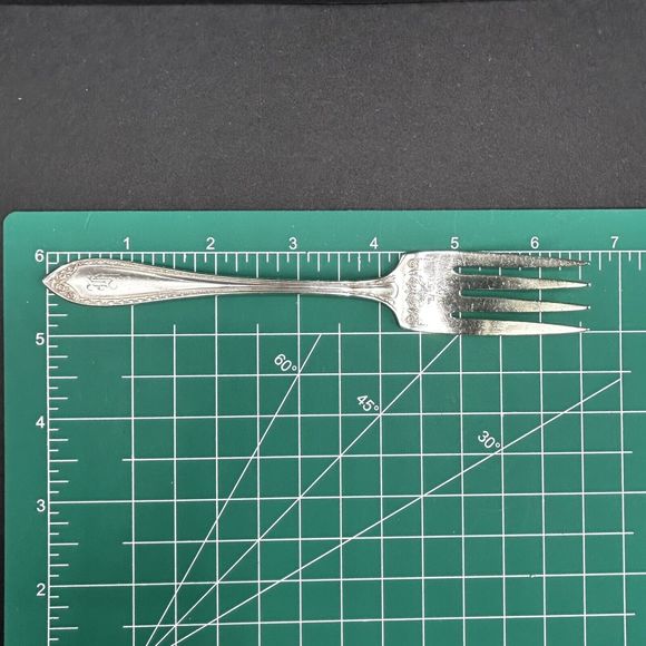 Oneida Community Sheraton Salad Fork Silverplate Flatware Antique 1910 Set of 4 - Picture 9 of 10